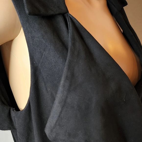 Alythea suede long  belted cardigan vest. - Picture 12 of 16